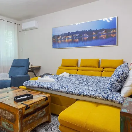 Апартаменты Spacious - Philadelphia *